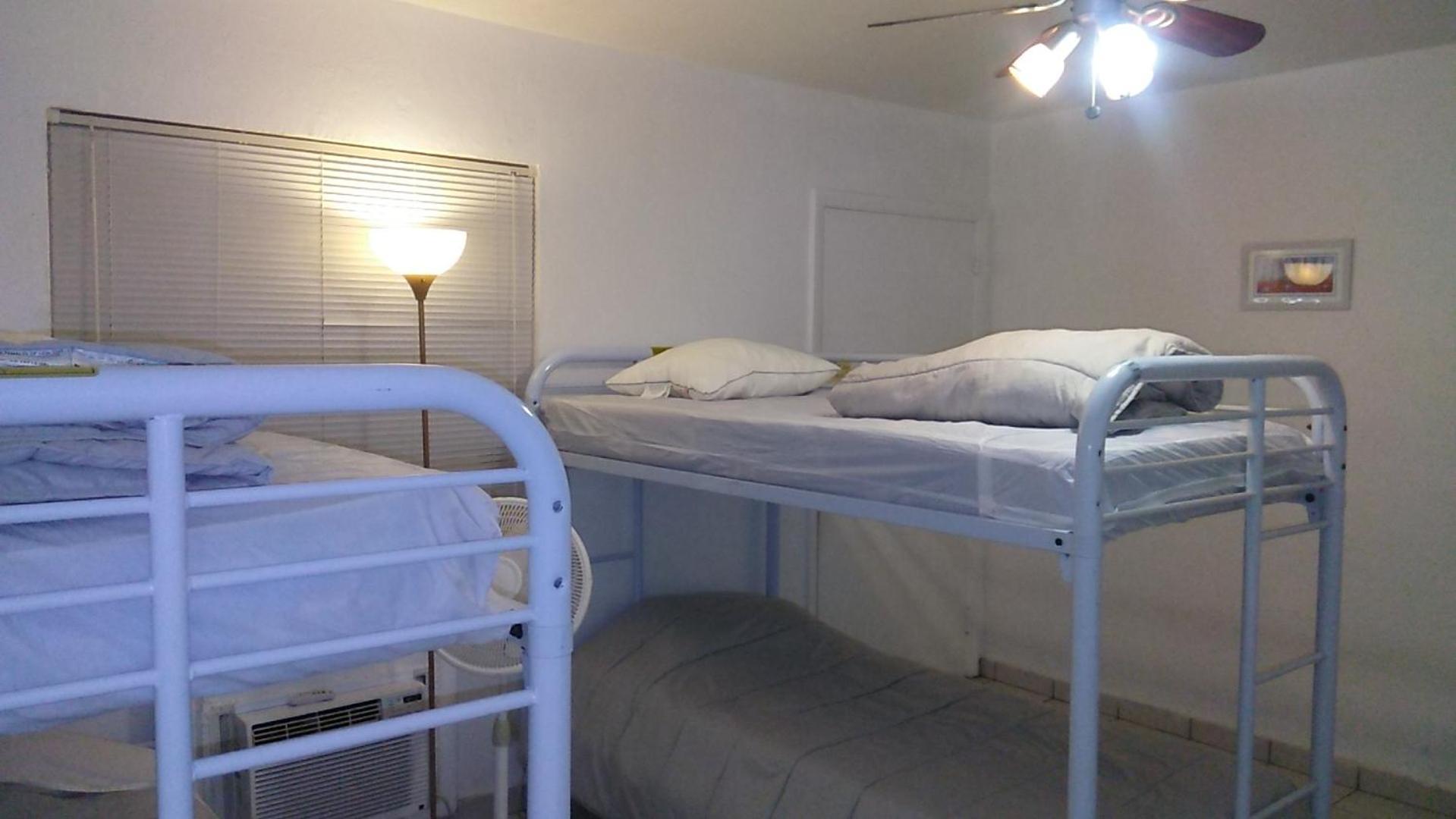 Downtown Hollywood Beach Students' Dorm Hostel ภายนอก รูปภาพ
